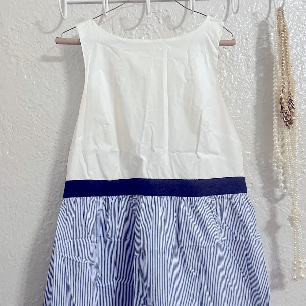 Loft Dress •  Size 12P • Blue Seersucker